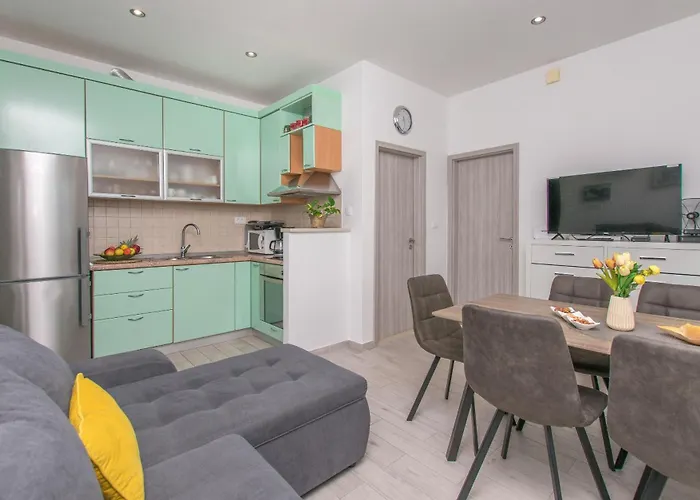 Garden By The Sea Lägenhet Celina